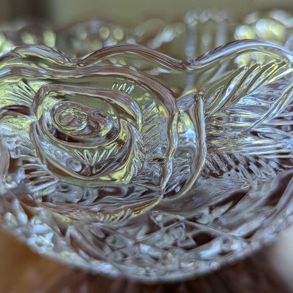 Rare Large Vintage Anna Hutte Bleikirstall Lead Crystal Bowl 8.5 inch with Roses - Picture 7 of 7